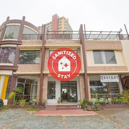 Oyo 759 Royal South Garden Suites Tagaytay City Exteriér fotografie