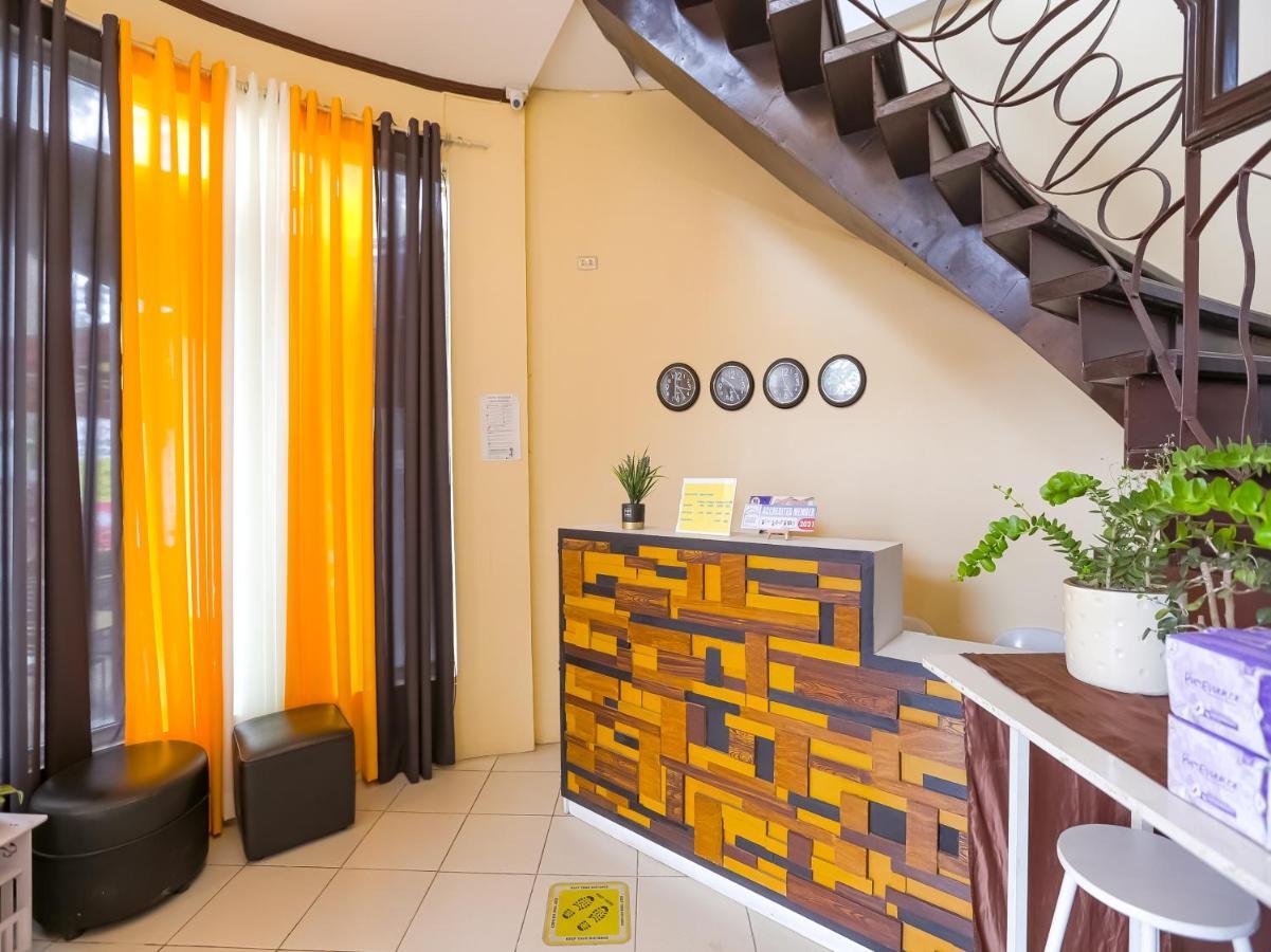 Oyo 759 Royal South Garden Suites Tagaytay City Exteriér fotografie