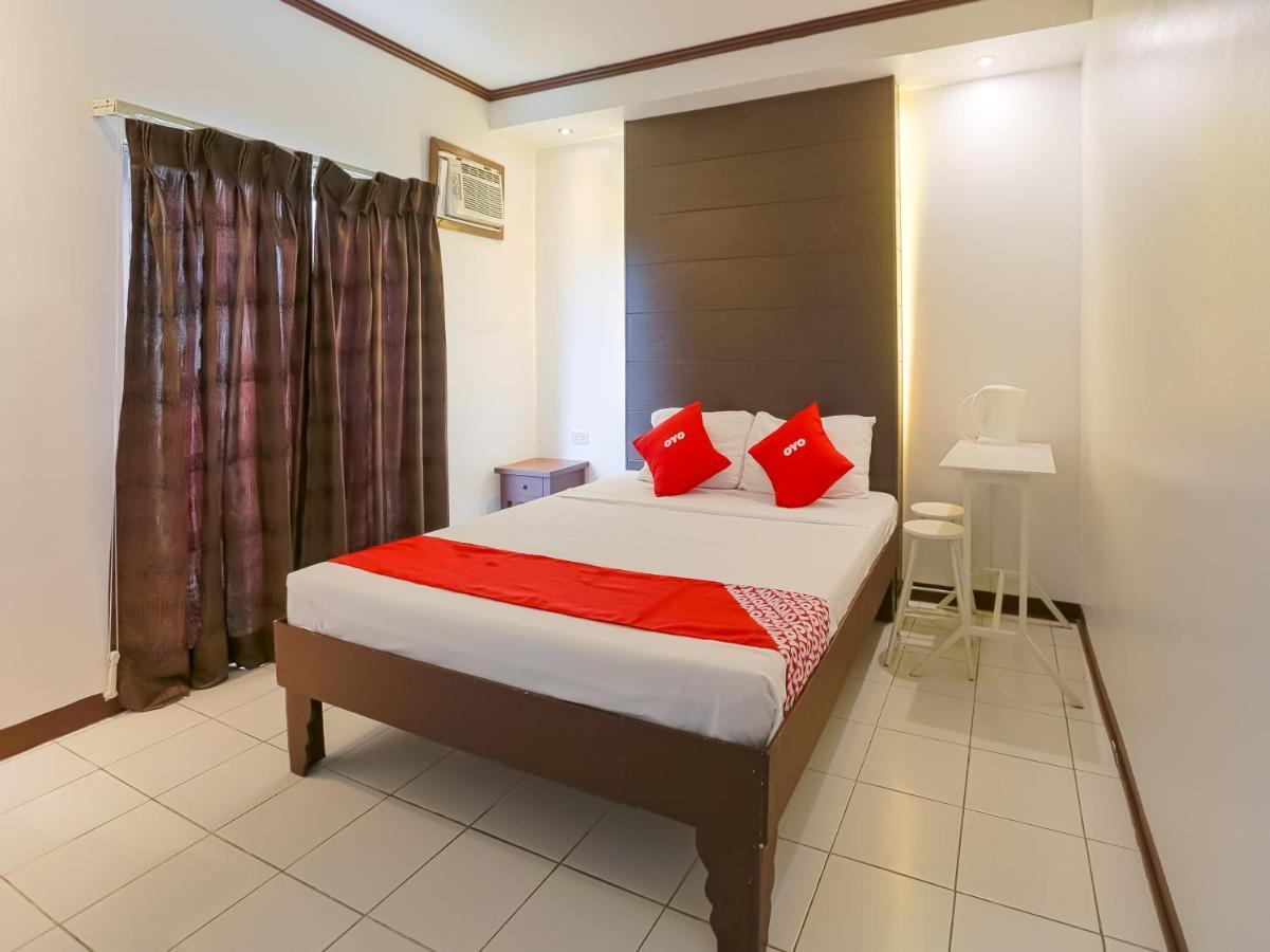 Oyo 759 Royal South Garden Suites Tagaytay City Exteriér fotografie